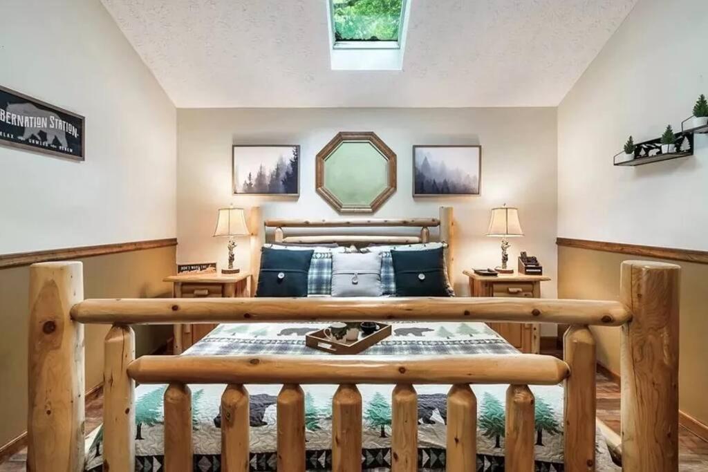 ピジョンフォージ Beary Peaceful Smokies Retreat: Hot-Tub & Poolsヴィラ エクステリア 写真