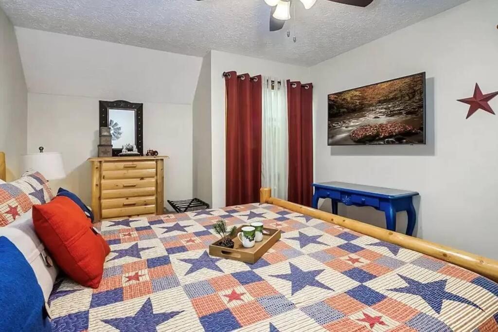 ピジョンフォージ Beary Peaceful Smokies Retreat: Hot-Tub & Poolsヴィラ エクステリア 写真